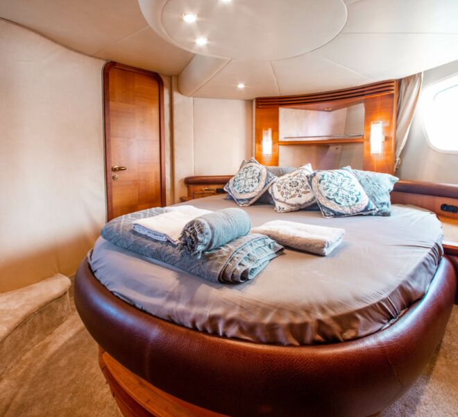 57’ Azimut Flybridge (1)