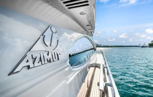 70FT AZIMUT C-WEED