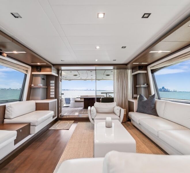 87FT FERRETTI (8)