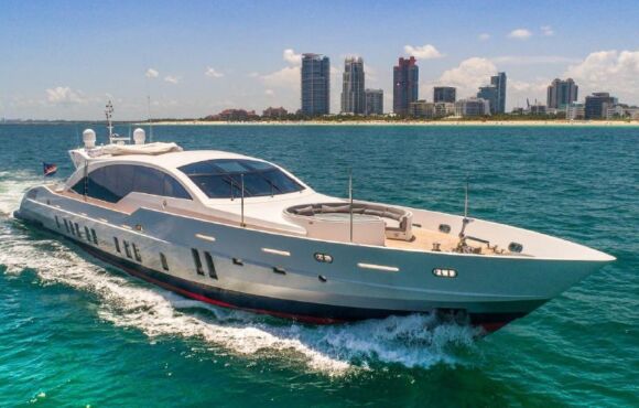 120′ Elite Yacht